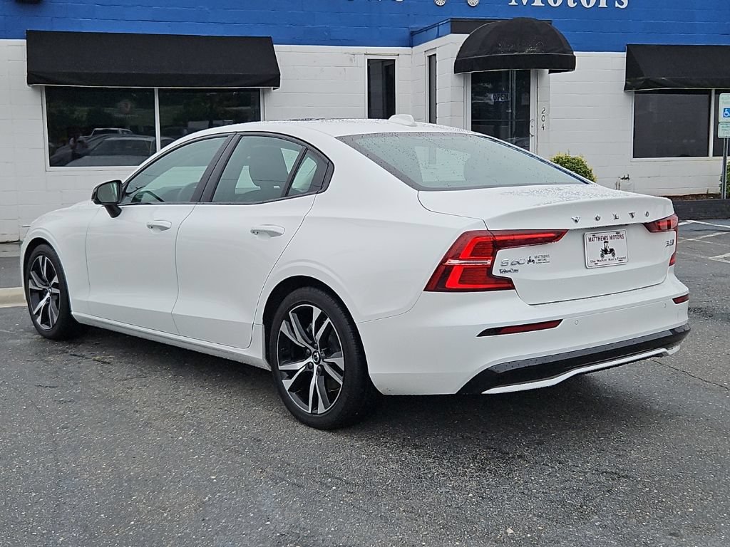 Used 2024 Volvo S60 B5 Core AWD/4WD image 5