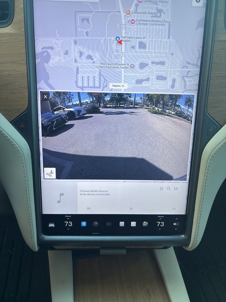 Used 2020 Tesla Model X Long Range image 18