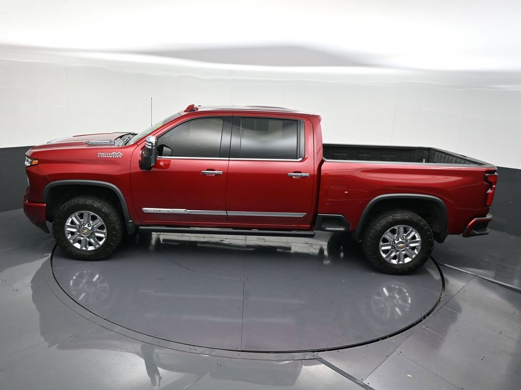 Used 2024 Chevrolet Silverado 2500 High Country w/ High Country Premium Package image 17