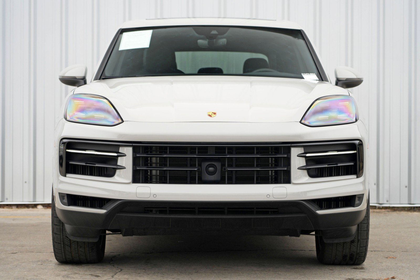 Used 2024 Porsche Cayenne w/ Premium Package image 7