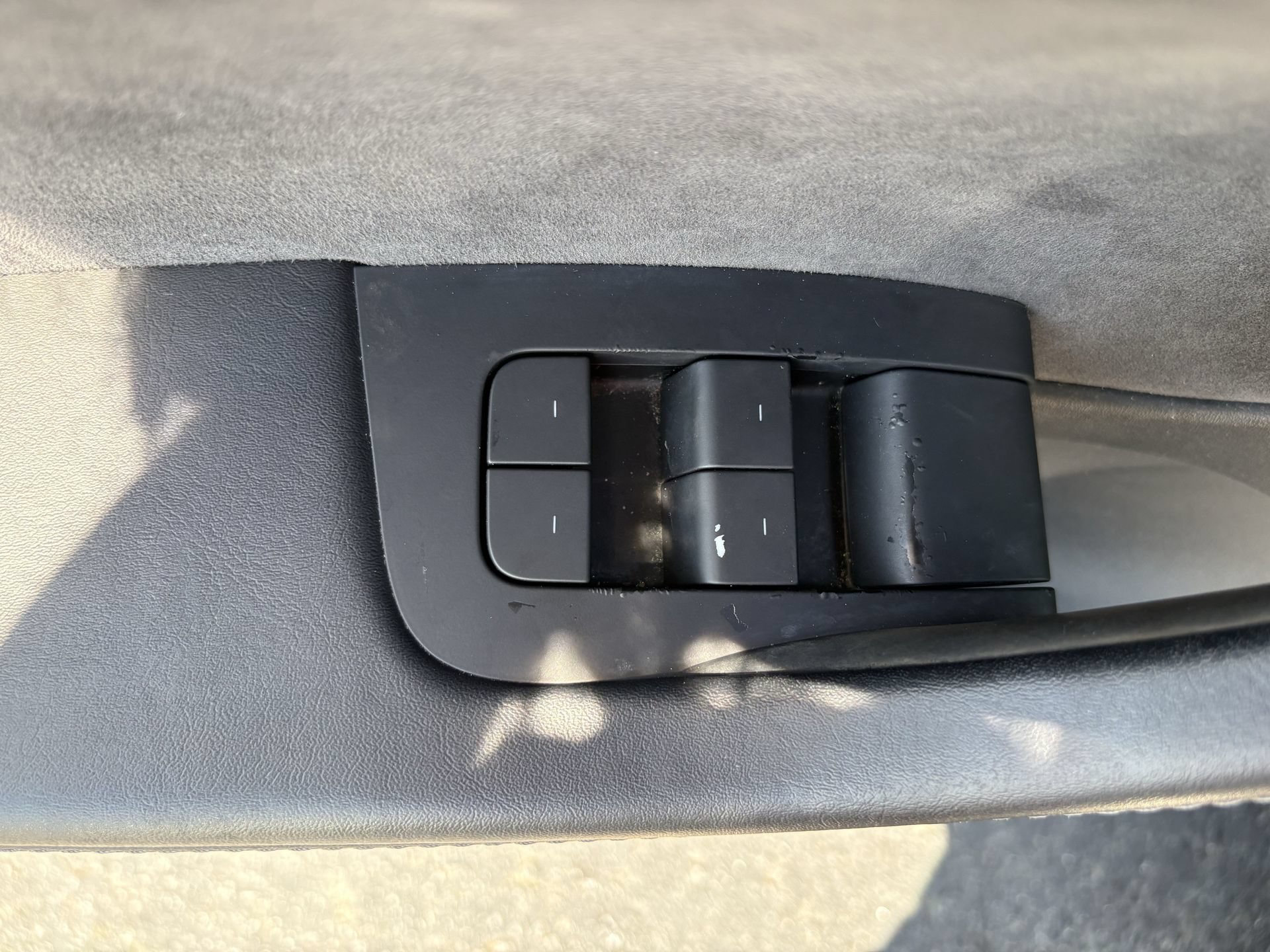 Used 2022 Tesla Model 3 Long Range AWD/4WD image 10