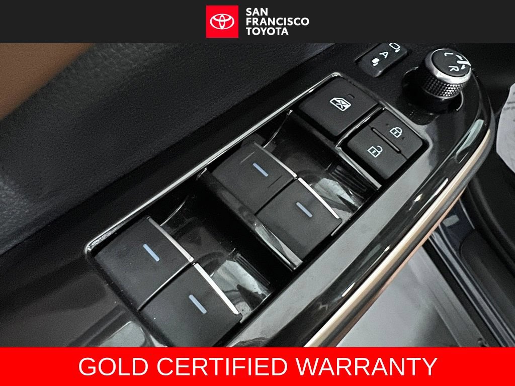 Certified 2025 Toyota Crown Signia w/ Advanced Technology Package AWD/4WD image 39
