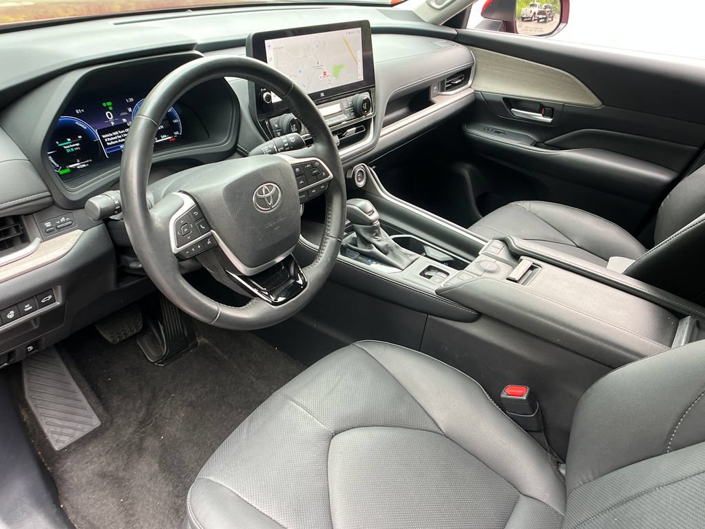 Used 2024 Toyota Grand Highlander AWD Hybrid image 10