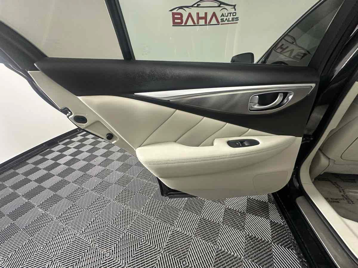 Used 2015 INFINITI Q50 AWD w/ Navigation Package image 17