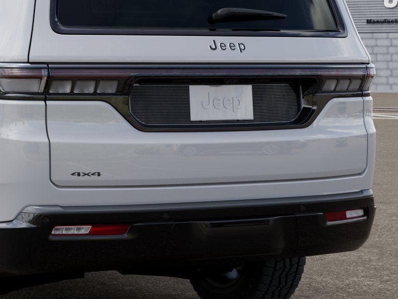 New 2026 Jeep Grand Wagoneer 4WD image 13