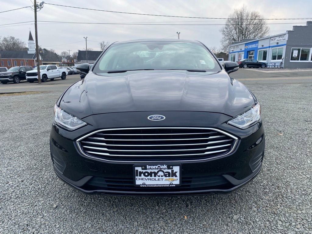 Used 2020 Ford Fusion SE image 9