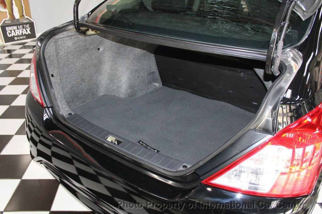 Used 2018 Nissan Versa S Plus image 22