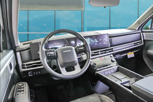 Certified 2026 Hyundai Santa Fe SEL FWD image 10