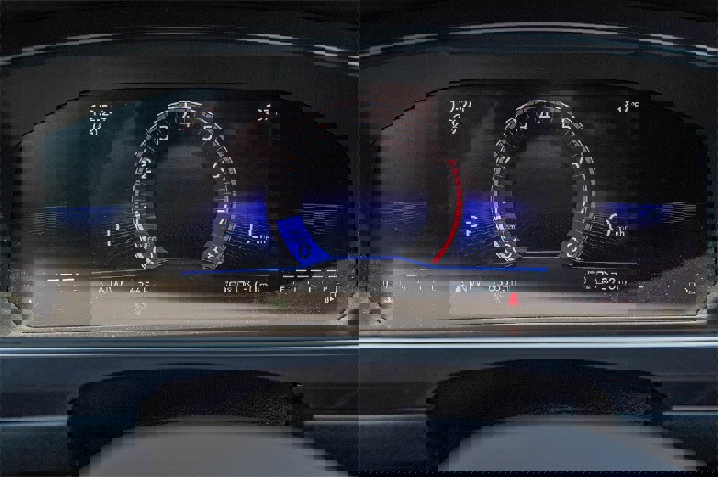 New 2024 Volkswagen Tiguan SE image 16