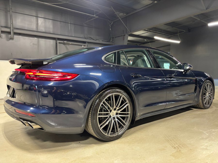 Used 2018 Porsche Panamera 4S AWD/4WD image 20