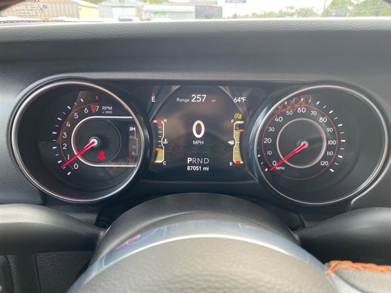 Used 2020 Jeep Gladiator Mojave w/ Cold Weather Group image 15