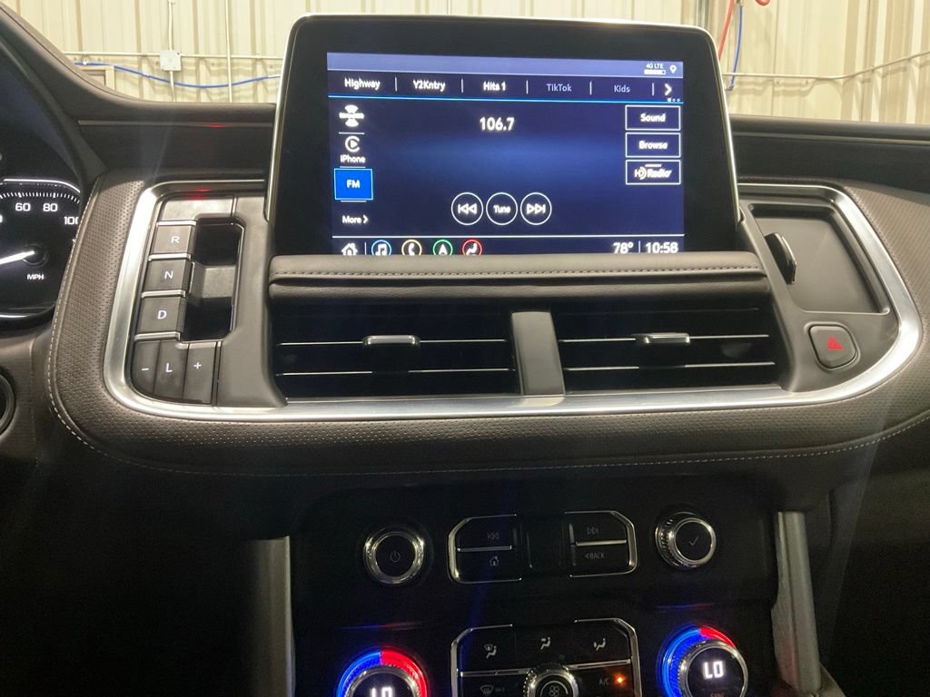 Used 2021 GMC Yukon XL SLT w/ Rear Media and Nav Package RWD image 20