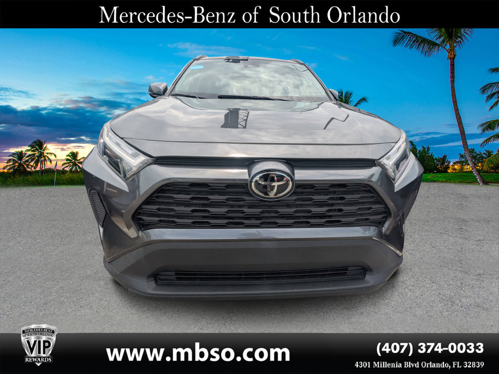Used 2025 Toyota RAV4 XLE FWD image 17
