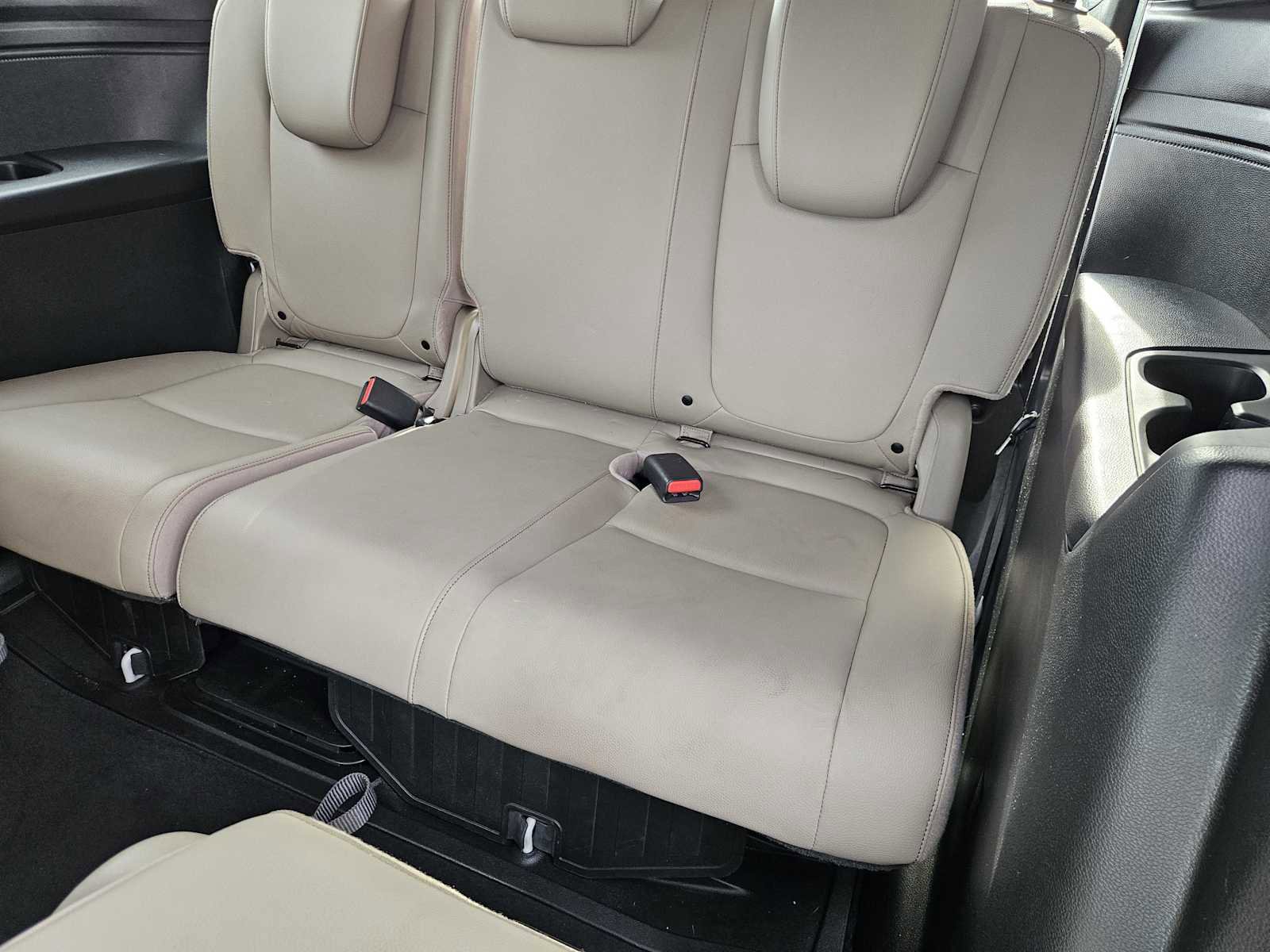 Used 2023 Honda Odyssey Touring image 32