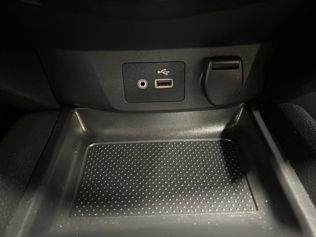 Used 2019 Nissan Rogue Sport S image 18