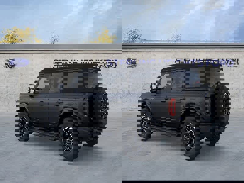 New 2025 Ford Bronco Outer Banks w/ Matte Film Protection Package image 4