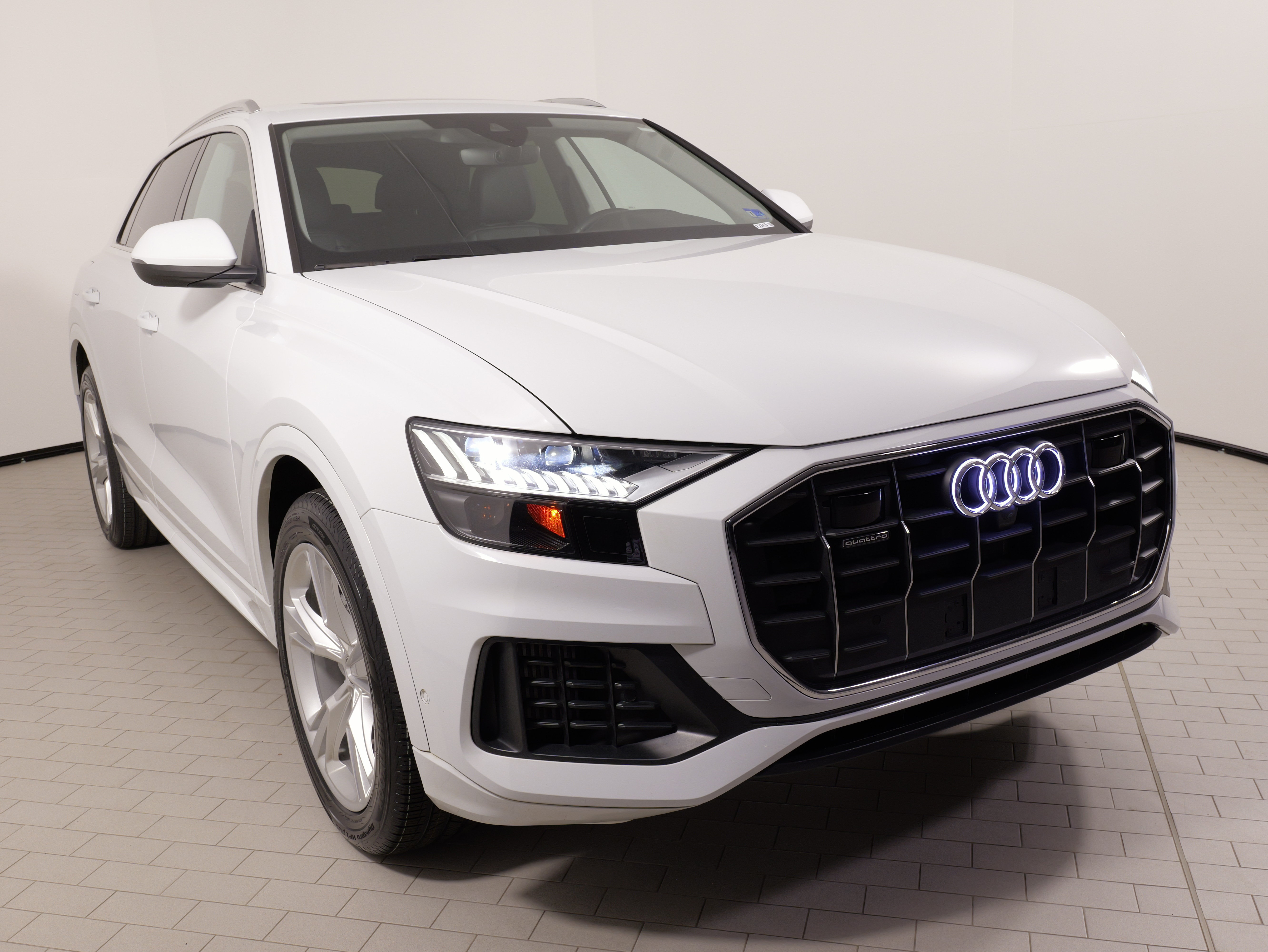 Used 2023 Audi Q8 Premium Plus w/ Premium Plus Package AWD/4WD image 6