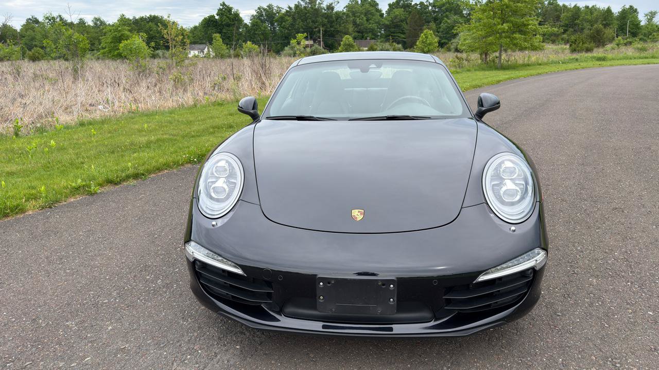 Used 2016 Porsche 911 Carrera Black Edition RWD image 18