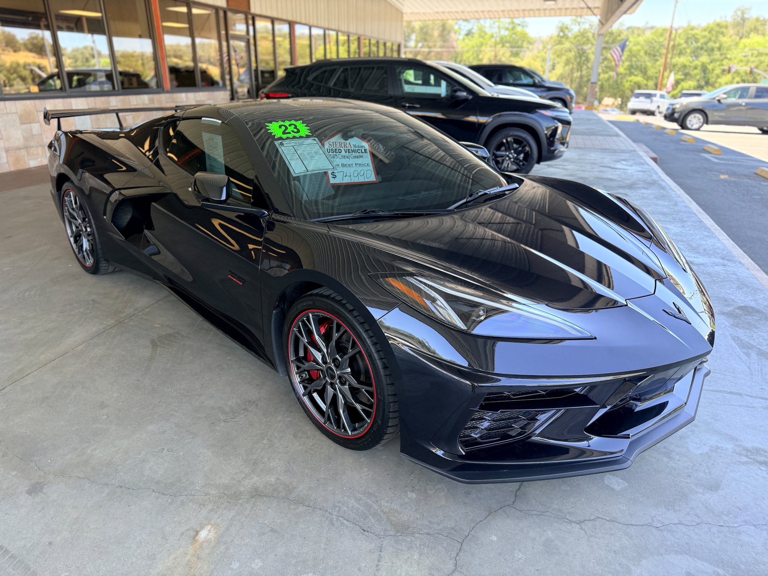 Used 2023 Chevrolet Corvette Stingray Premium Cpe w/ Z51 Performance Package RWD image 4