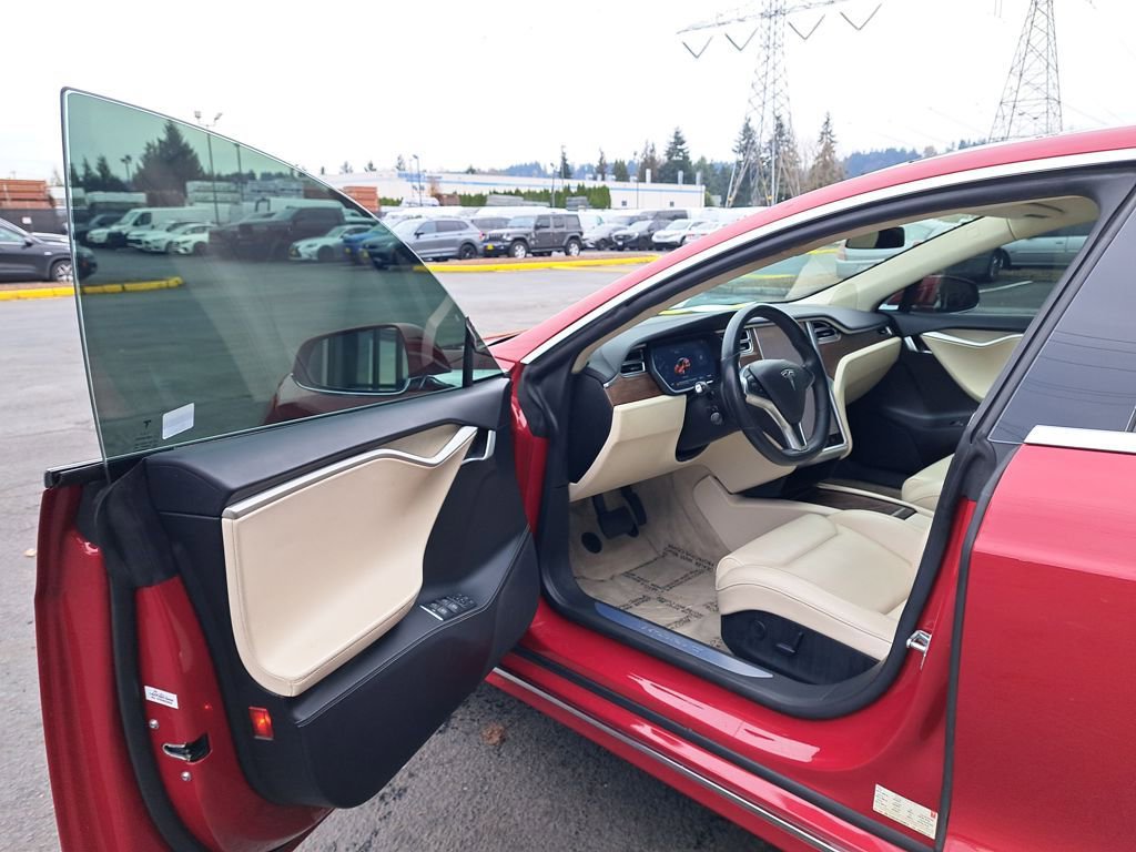 Used 2018 Tesla Model S 75D image 10