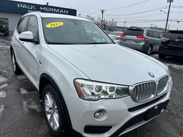 Used 2017 BMW X3 xDrive28i AWD/4WD image 2