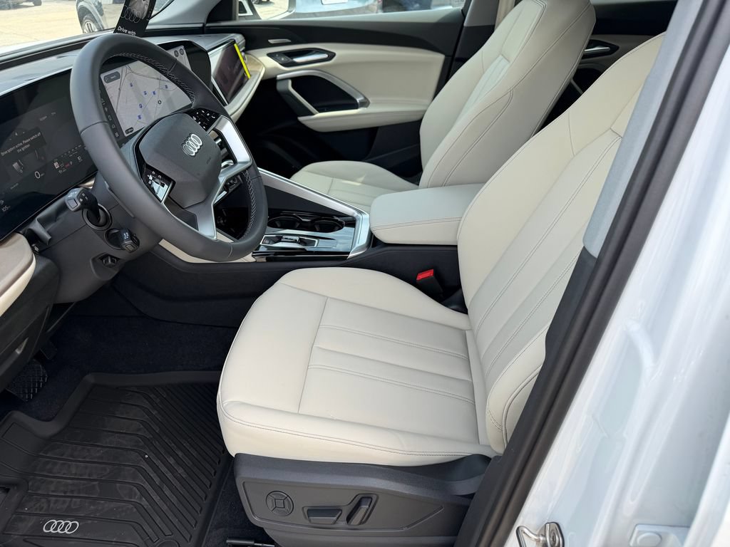 New 2026 Audi Q5 Premium Plus AWD/4WD image 18