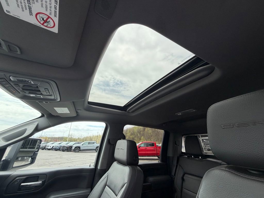 Used 2020 GMC Sierra 2500 Denali w/ Denali Ultimate Package image 26