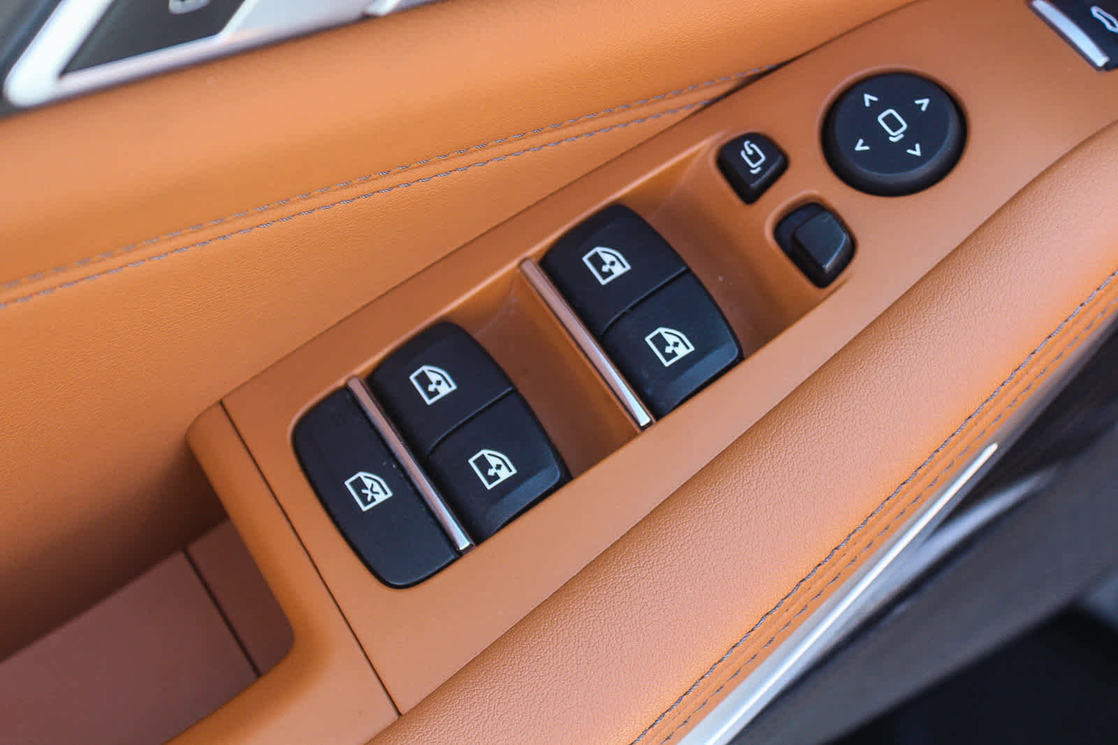 Certified 2023 BMW X5 xDrive45e w/ Executive Package image 20