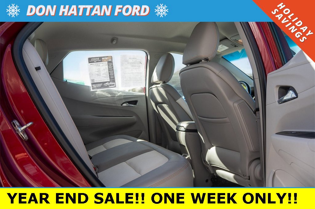 Used 2020 Chevrolet Bolt Premier w/ Infotainment Package image 21