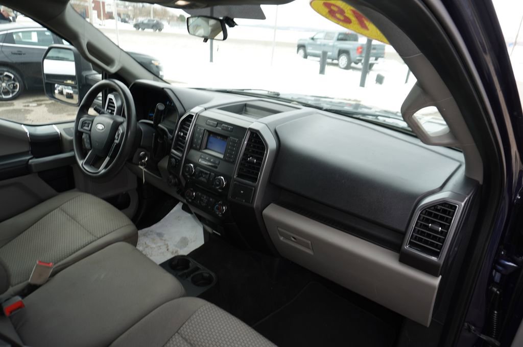 Used 2018 Ford F150 XLT w/ XTR Package image 30