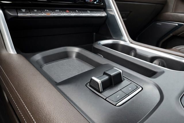 Used 2024 GMC Sierra 2500 Denali w/ Denali Reserve Package image 26