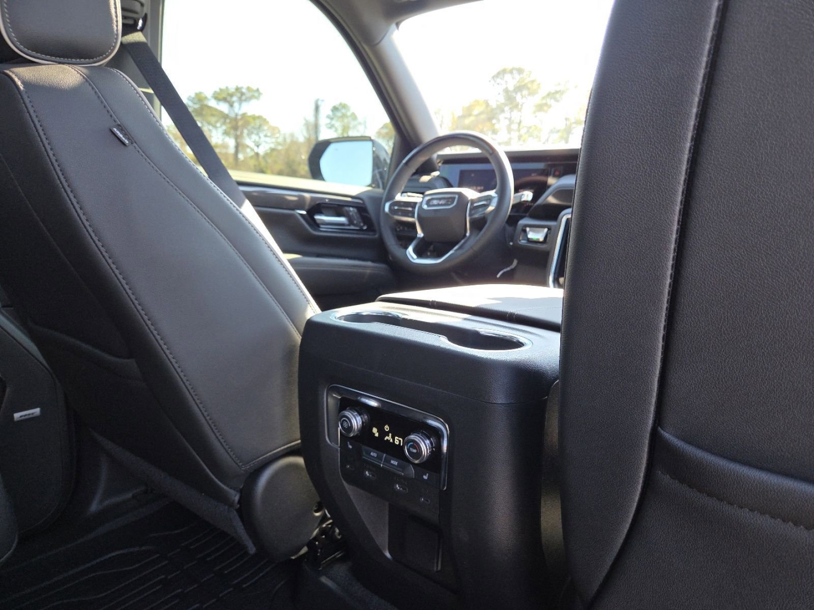 New 2026 GMC Yukon XL Elevation w/ Elevation Premium Package image 29