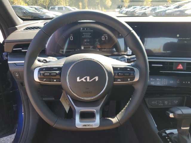 New 2027 Kia K5 GT-Line FWD image 27