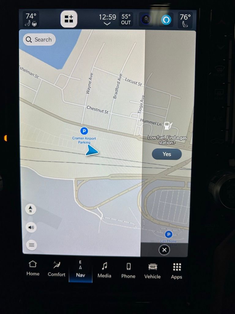 Used 2024 RAM 3500 Laramie image 28