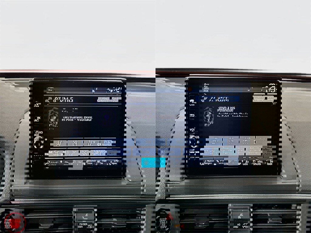 New 2025 Honda Pilot Touring image 21