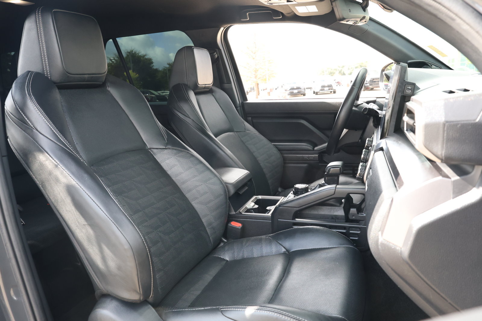 Used 2025 Toyota 4Runner TRD Sport Premium w/ Tow Technology Package AWD/4WD image 34