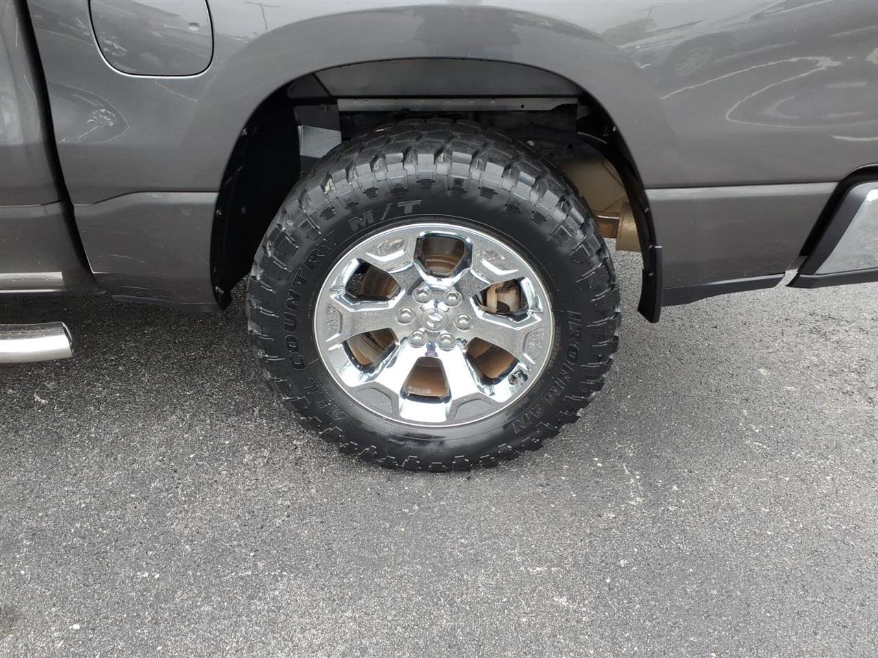 Used 2022 RAM 1500 Big Horn AWD/4WD image 6