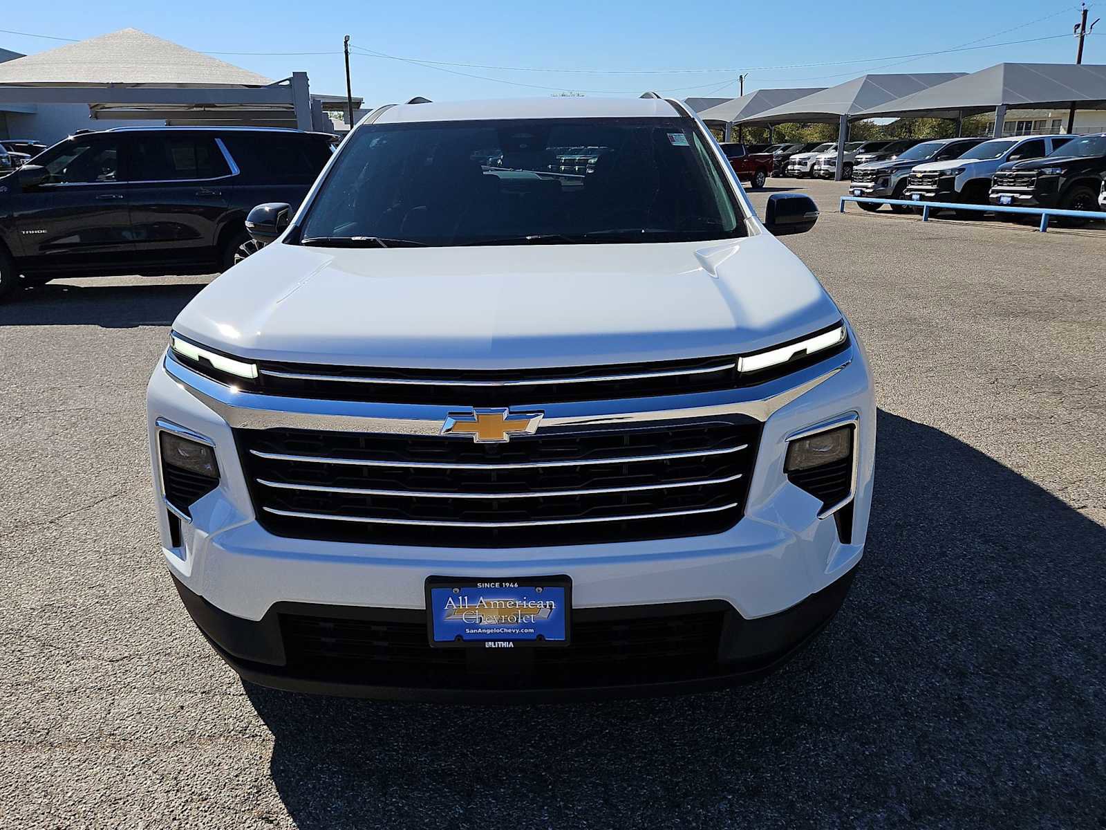 New 2026 Chevrolet Traverse LT image 3
