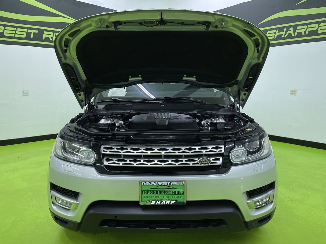 Used 2017 Land Rover Range Rover Sport HSE image 4