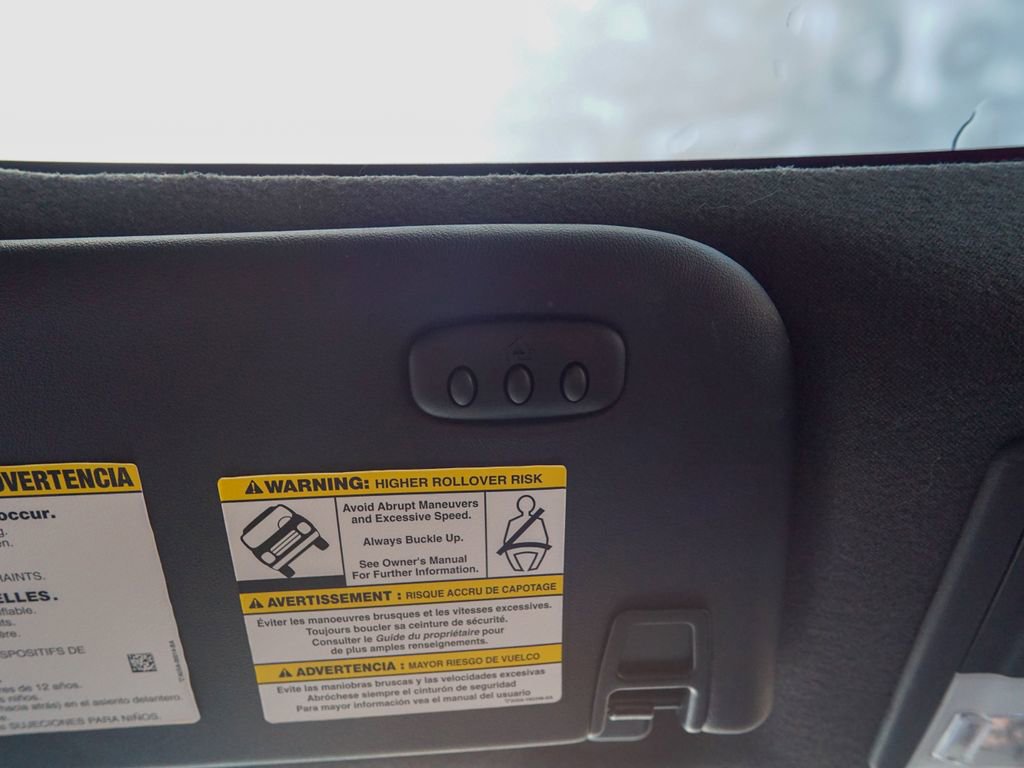 Used 2016 Ford F250 Lariat w/ Lariat Ultimate Package image 33