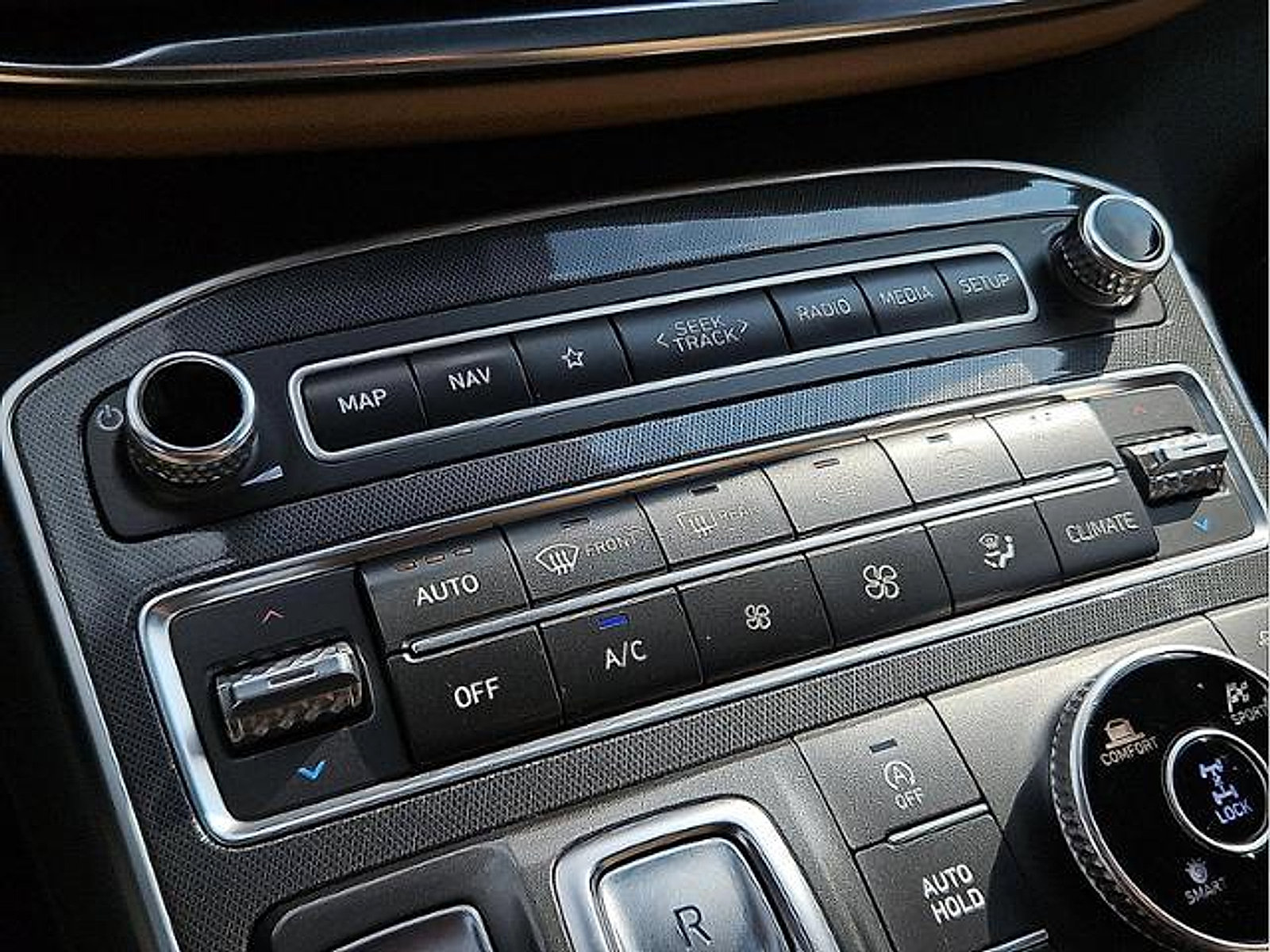 Used 2022 Hyundai Santa Fe Calligraphy AWD/4WD image 12