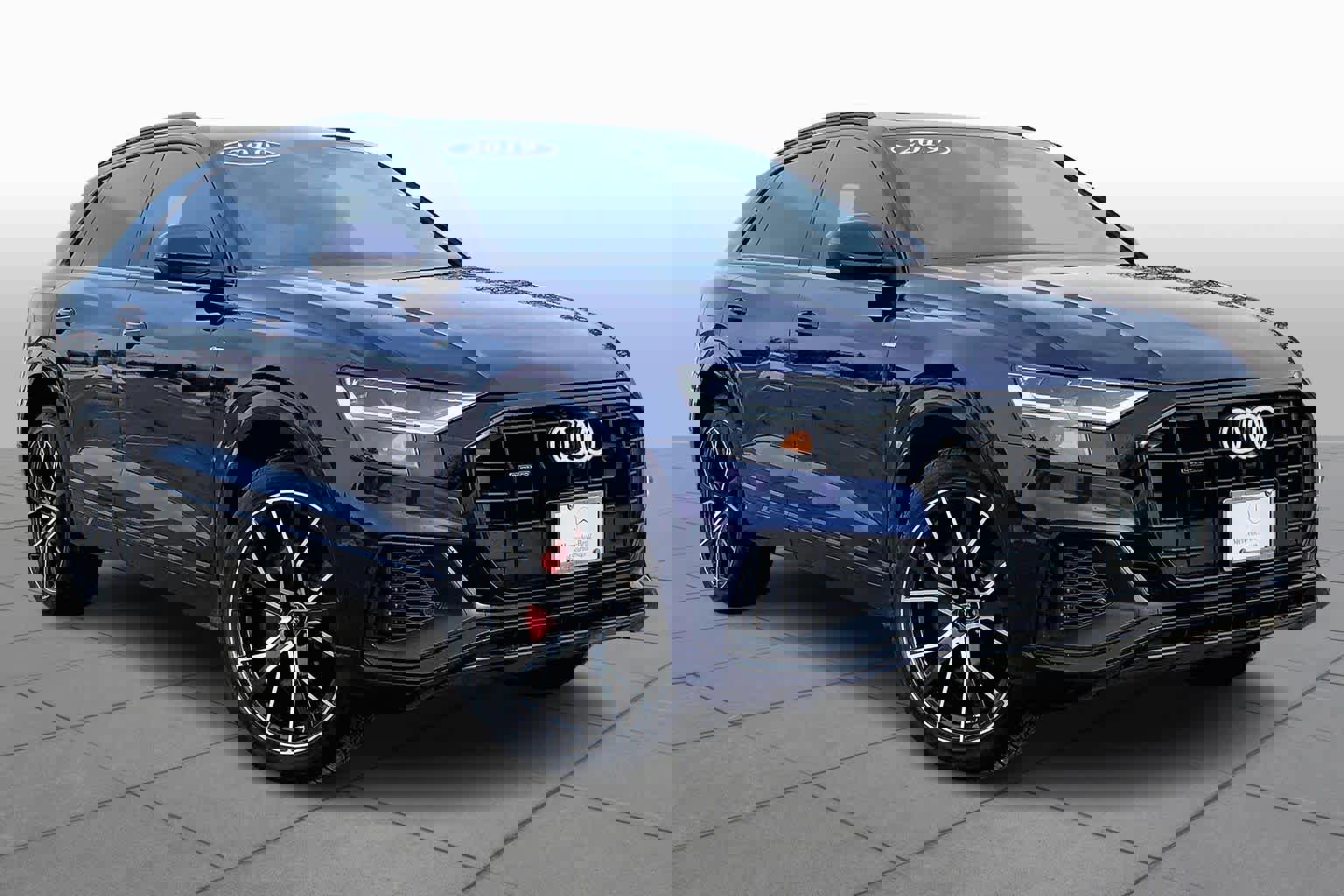 Used 2019 Audi Q8 Premium Plus image 3