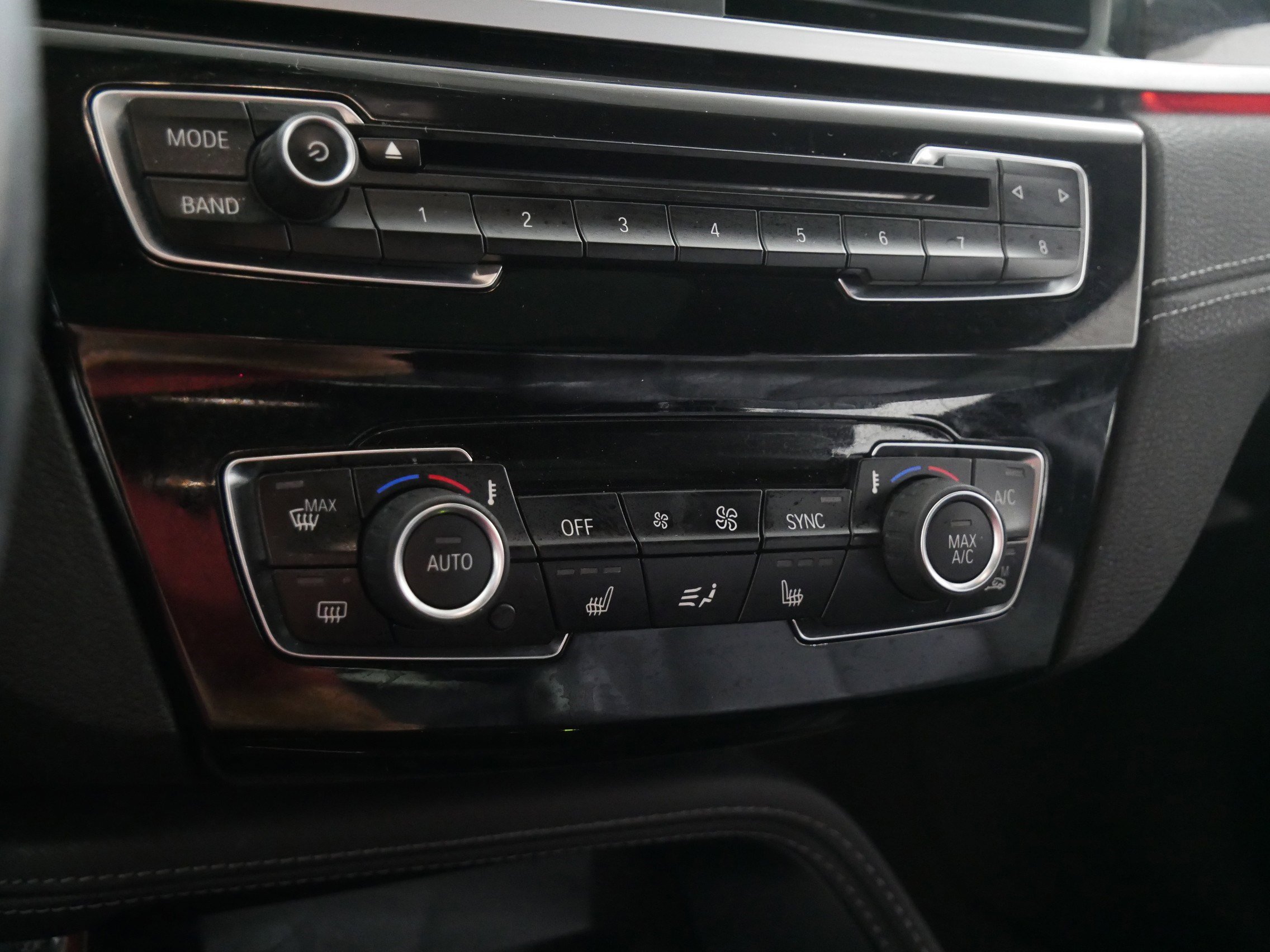 Used 2018 BMW X2 xDrive28i w/ M SportX Package image 23