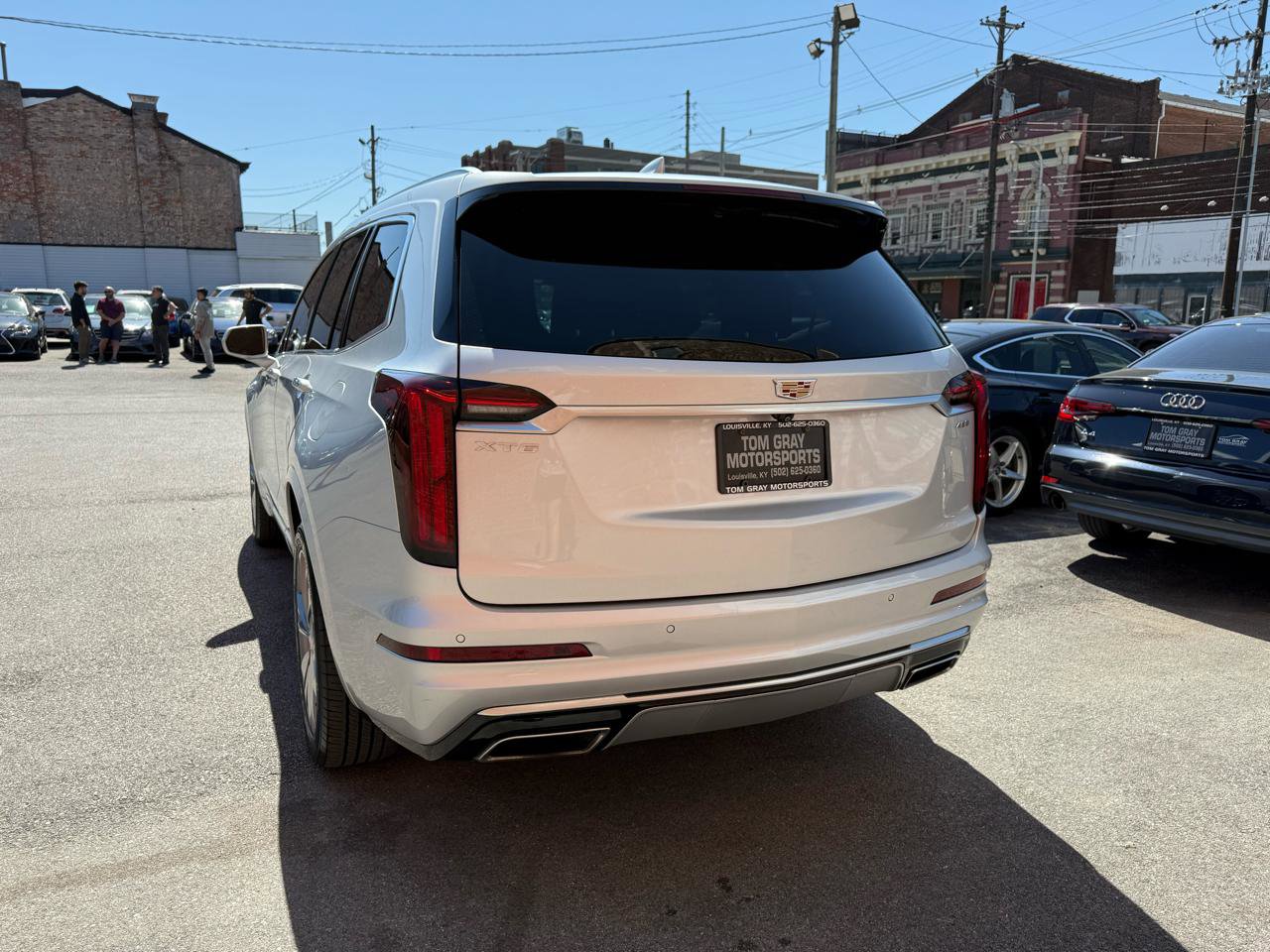 Used 2020 Cadillac XT6 Premium Luxury FWD image 4