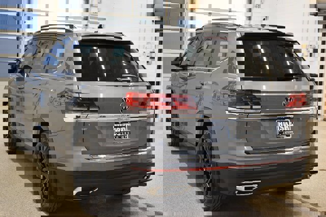 Used 2022 Volkswagen Atlas SE image 10