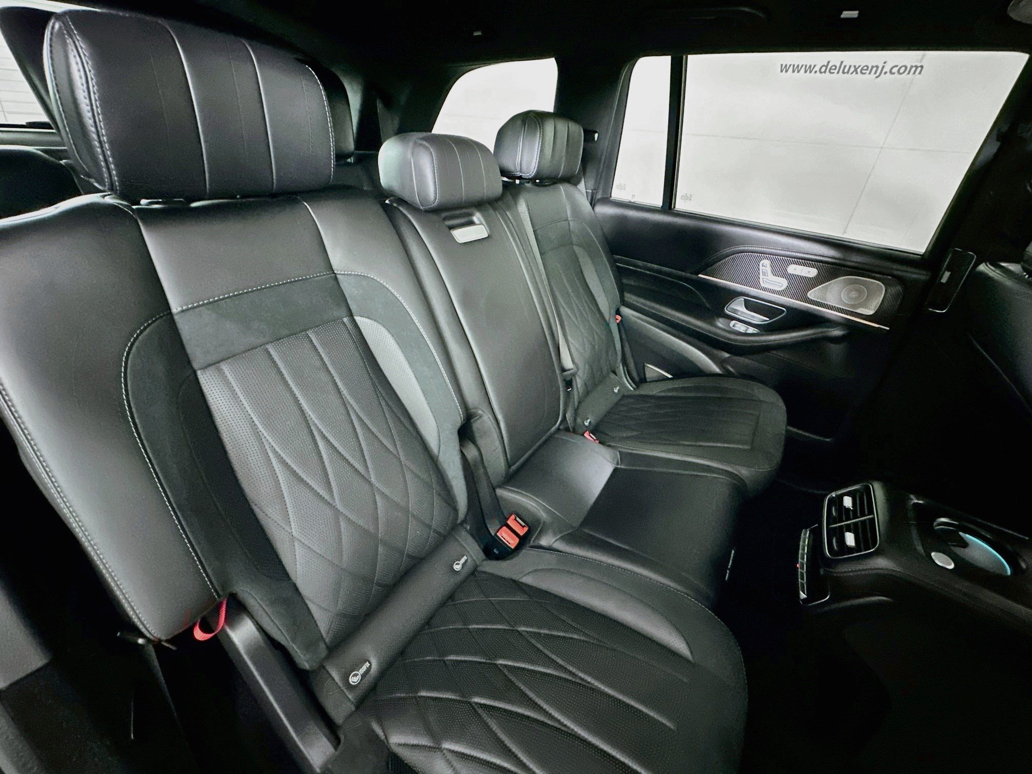 Used 2023 Mercedes-Benz GLS 63 AMG 4MATIC image 29