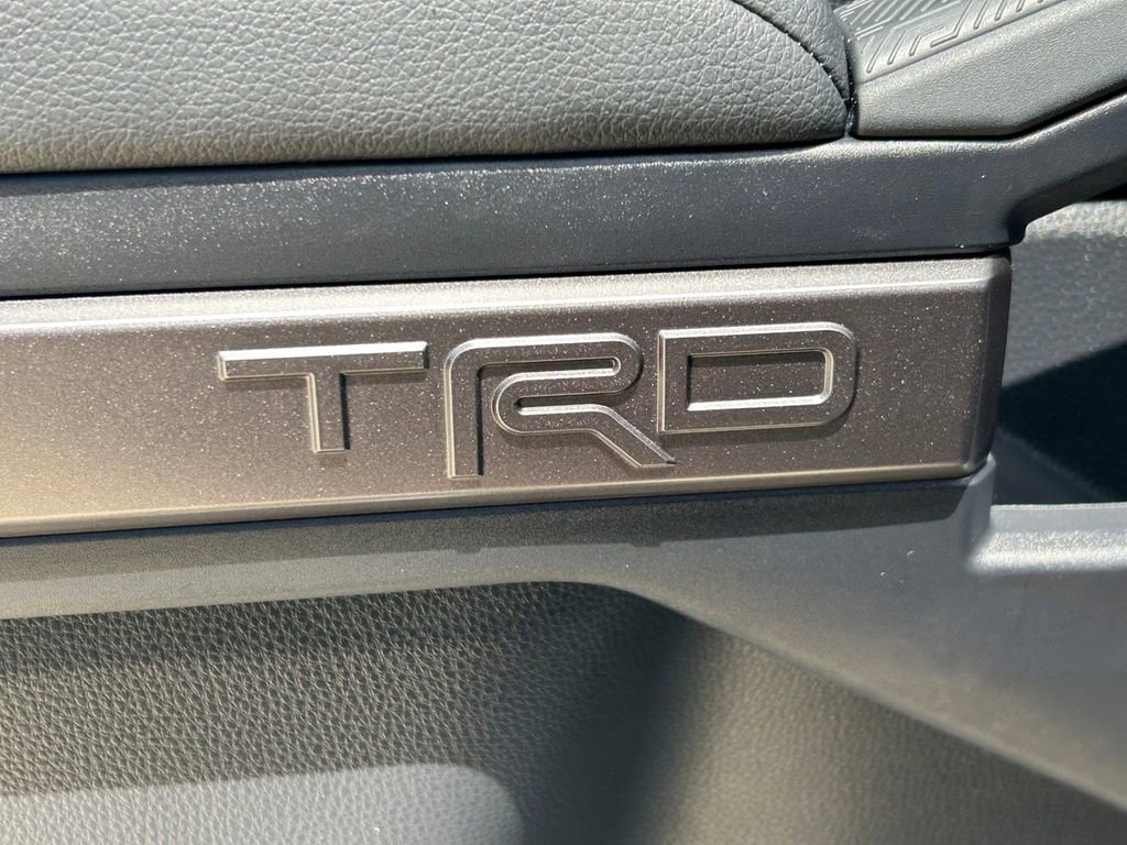 Used 2025 Toyota 4Runner TRD Off-Road AWD/4WD image 28