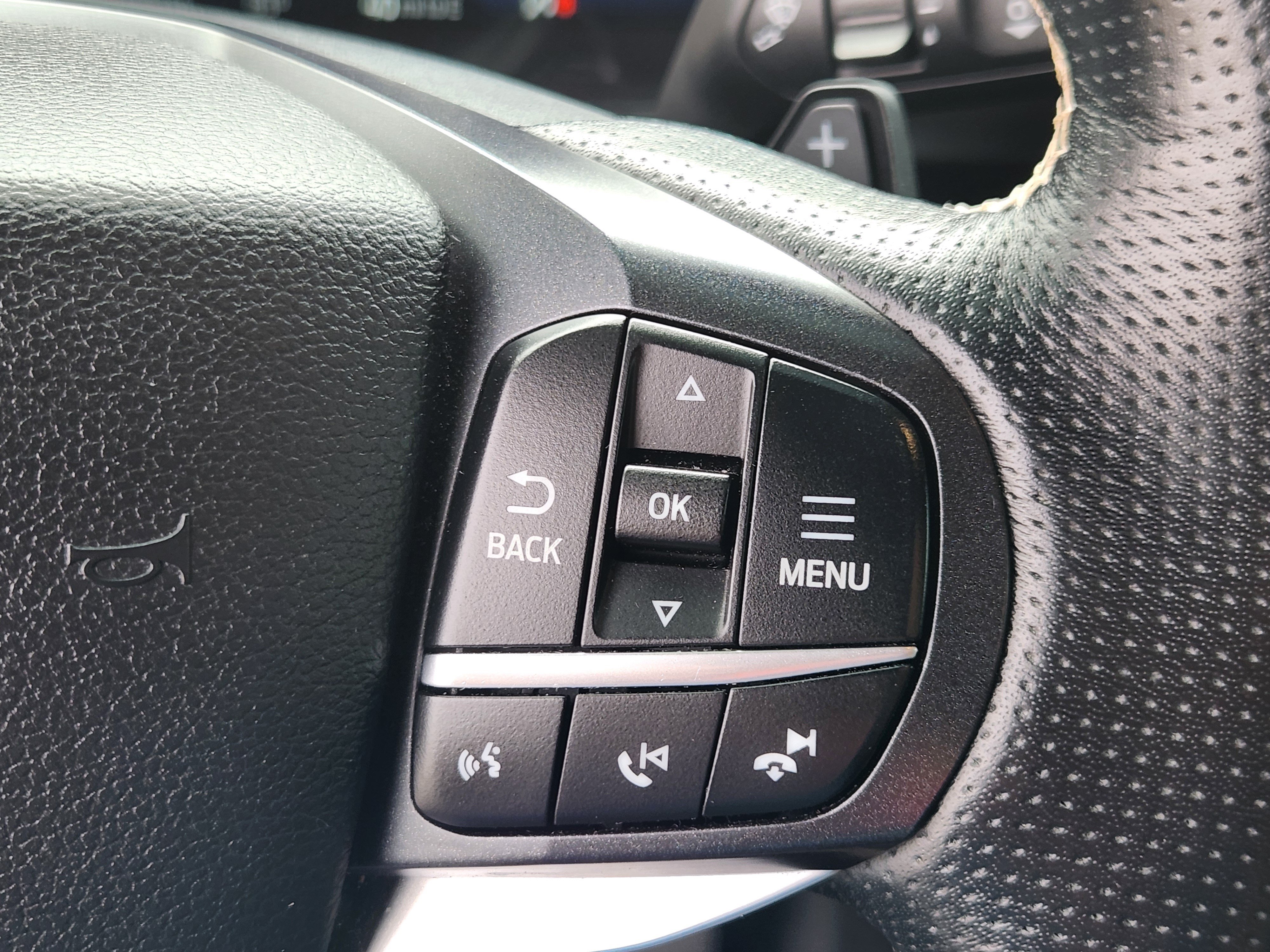 Used 2020 Ford Explorer ST w/ ST High-Performance Pack AWD/4WD image 27