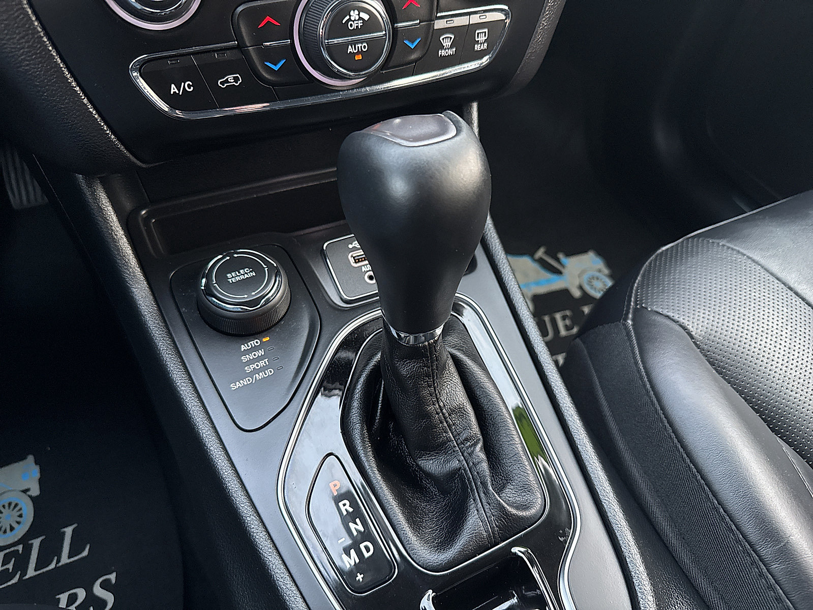 Used 2019 Jeep Cherokee Limited w/ Trailer Tow Group AWD/4WD image 62