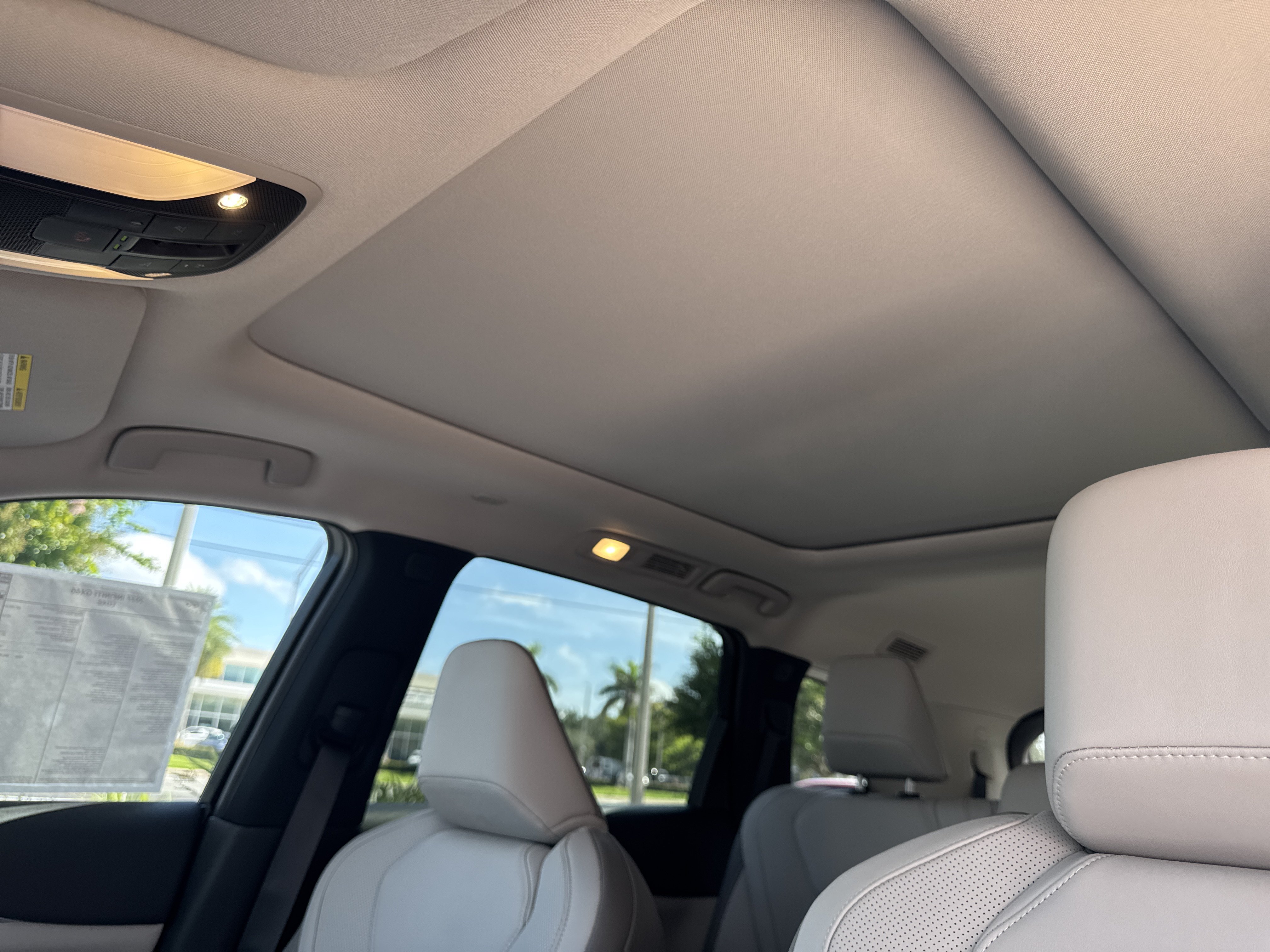 New 2027 INFINITI QX60 Luxe w/ Cargo Package FWD image 19